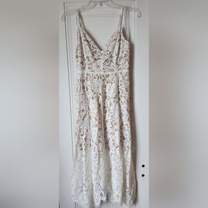 Lulus white lace dress